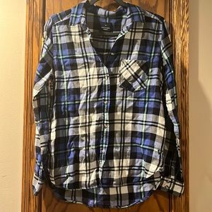 American Eagle boyfriend shirt flannel